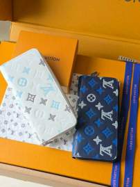 Picture of Louis Vuitton Wallets _SKUfw236175932fw